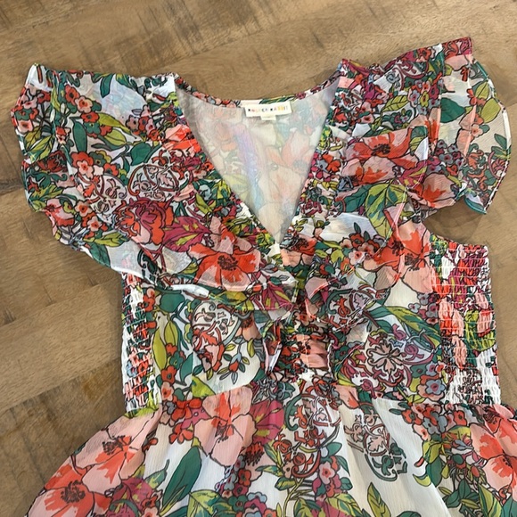 Roller Rabbit Gorgeous Floral Ondika Flutter Sleeve Dress Medium - Picture 3 of 9